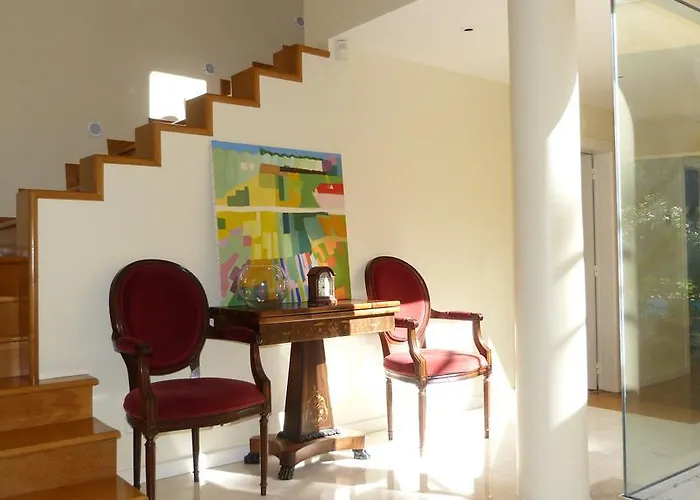 Aroeira Near Lisbon- Daydream Pt *