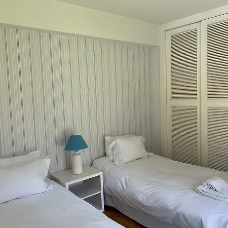 Aroeira Near Lisbon- Daydream Pt *